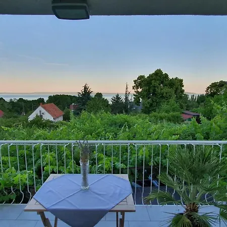 Apartment Mandula