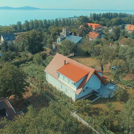 Apartment Mandula *
