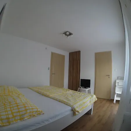 Mandula Apartment