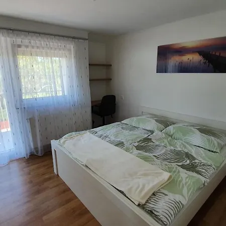 Mandula * Badacsonytomaj